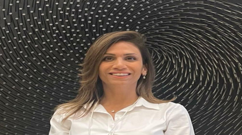 دلال صائب عريقات تكتب: حكومة متطرفة: الديمقراطية أَم القانون